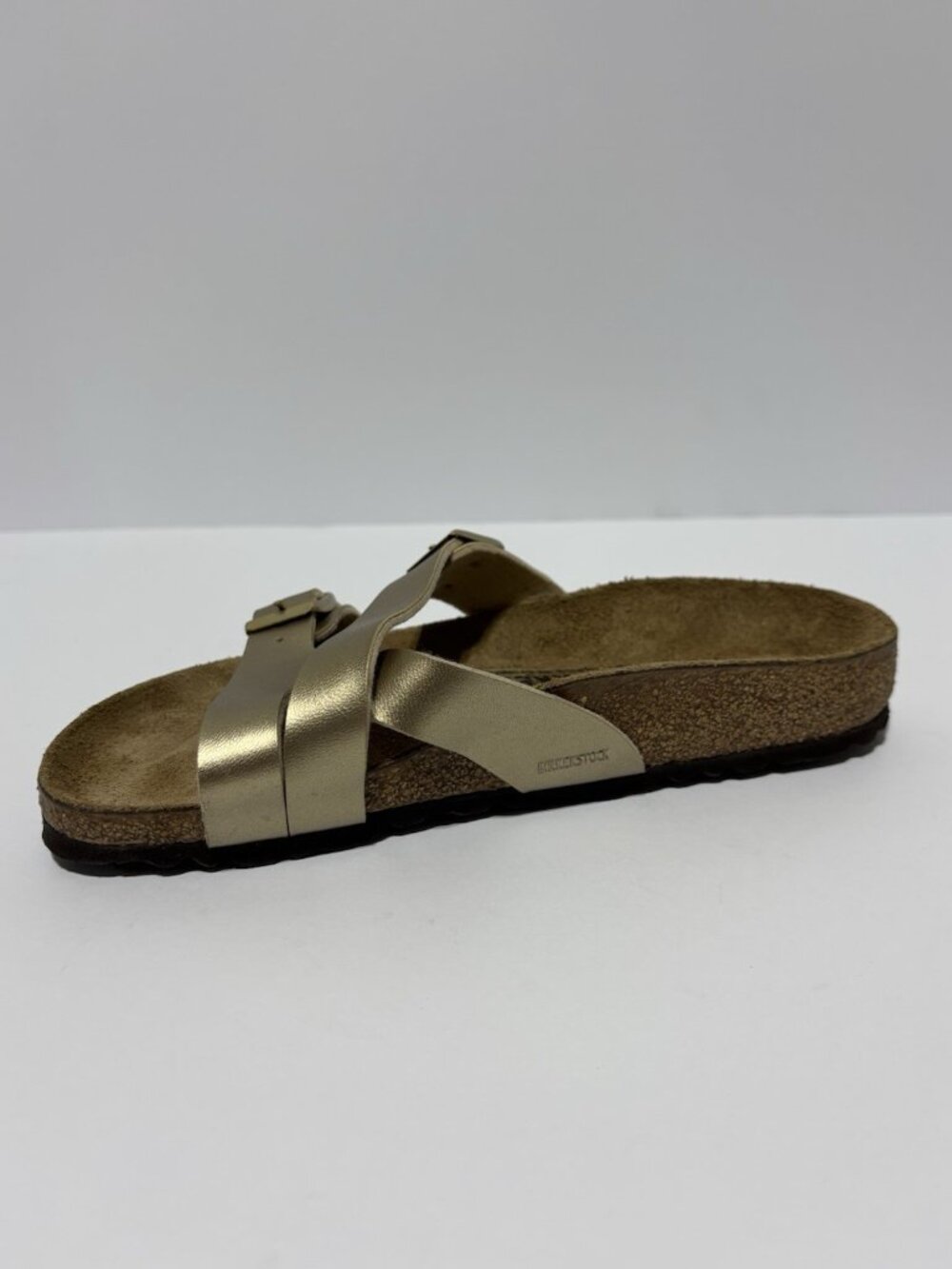 Birkenstock Women’s Yao Gold Strappy Sandals, Size US 5 N, EUR 36 - Picture 2 of 5